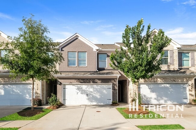 Building Photo - 528 Trickum Hill Dr