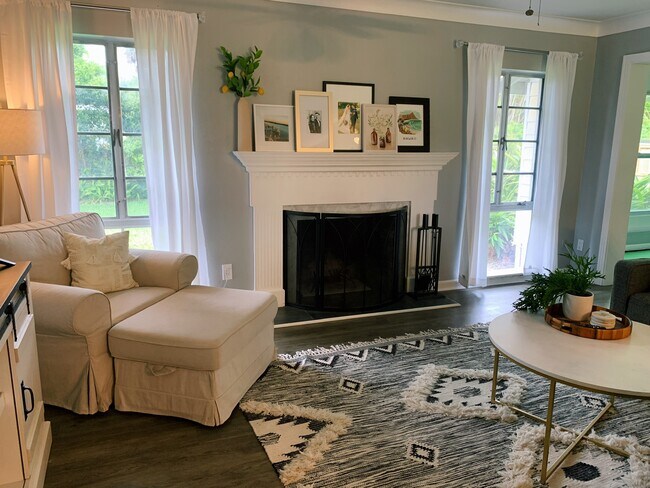 Foto del edificio - 1680 Algonquin Trl