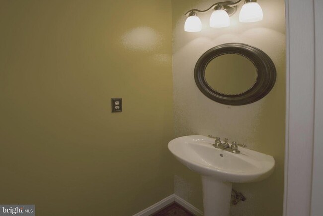 Foto del edificio - 5339 Buxton Ct