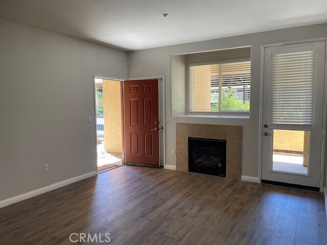 Foto del edificio - 41410 Juniper St