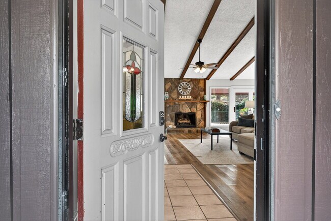 Foto del edificio - 5 Dorchester Ct