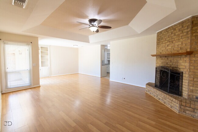 Building Photo - 4807 Del Rio Trail