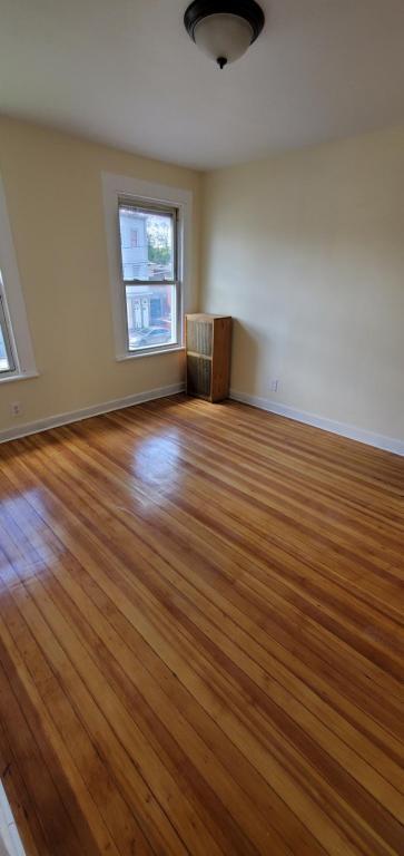 Foto del edificio - 434-436 Valley Rd