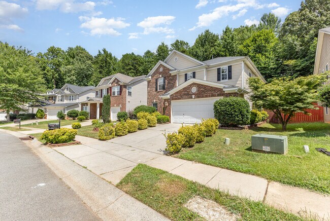 Foto del edificio - 14014 Pinyon Pine Ln