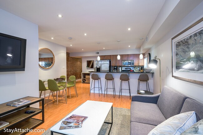 Foto del edificio - 1745 Willard St NW
