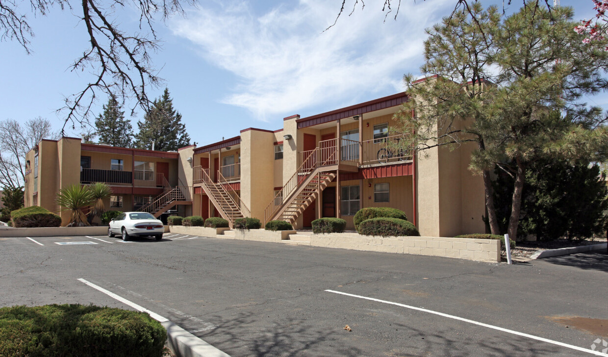 125 Cardenas Dr NE, Albuquerque, NM 87108 Apartments - 125 Cardenas Dr ...