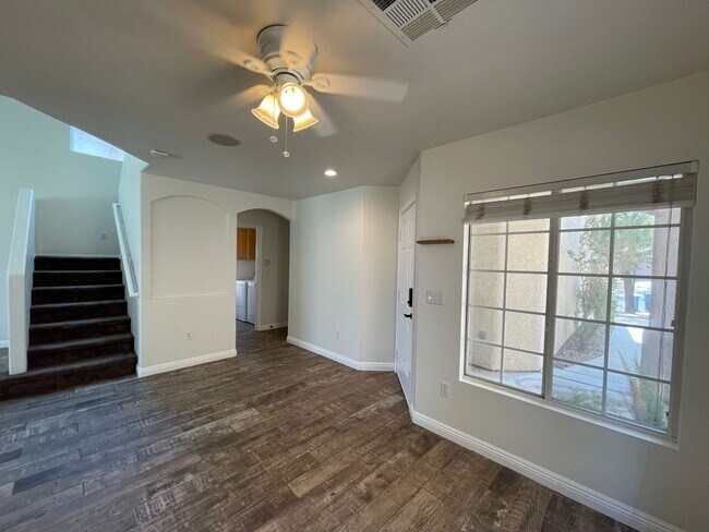 Foto del edificio - Summerlin Area Pool Home in Gated Community!