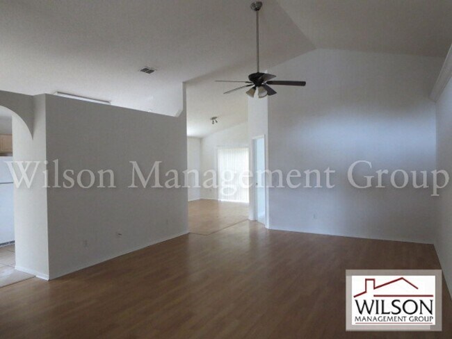 Building Photo - 3 br, 2 bath House - 14144 Furman Avenue