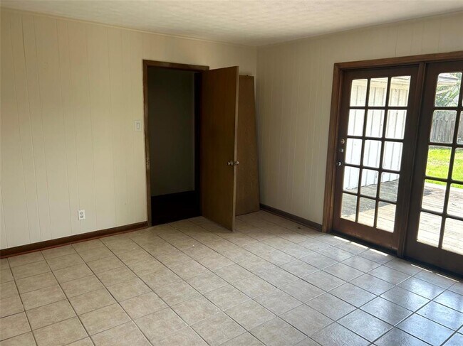 Foto del edificio - 1606 Zapp Ln