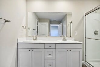 Building Photo - 667 Marsh Aster Dr