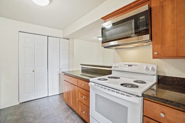 Foto del edificio - 9494 Redmond - Woodinville Rd NE