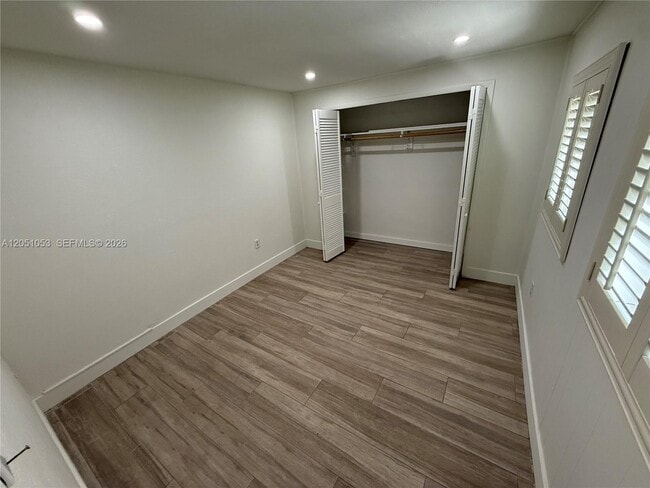 Foto del edificio - 2001 SW 82nd Pl