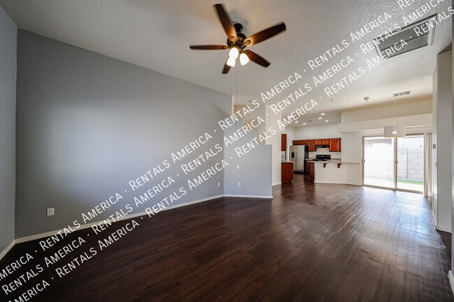 Foto del edificio - 8075 W Mary Jane Ln