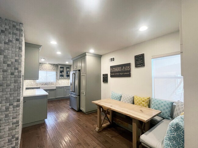 Foto del edificio - 14717 Terryknoll Dr
