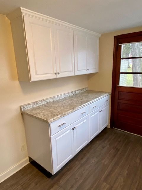 Building Photo - 6 Jackson St