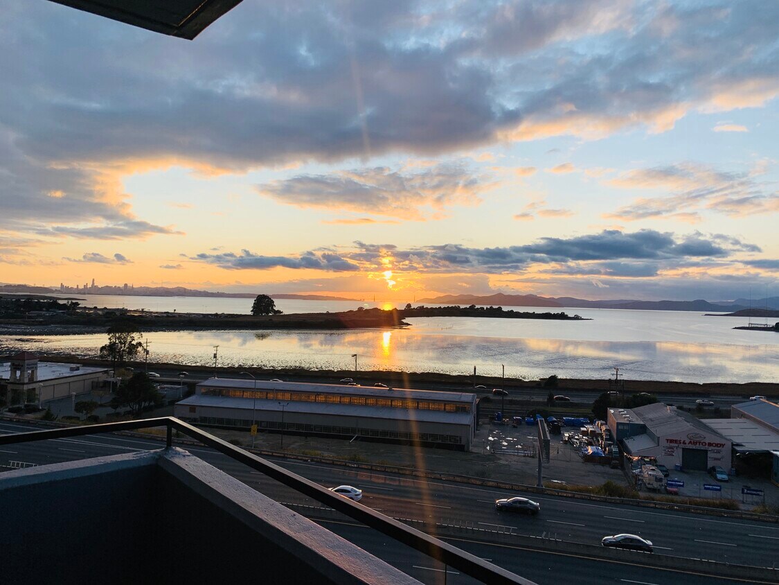 Foto principal - 555 Pierce St