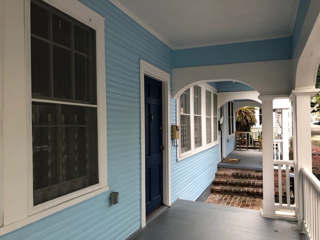 Foto del edificio - 6126 Delord St