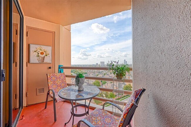 Foto del edificio - 3525 Sage Rd