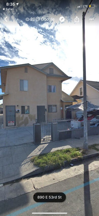 Foto principal - 890 E 53rd St