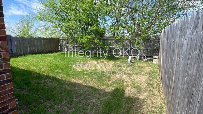 Building Photo - 642 Welston Cir