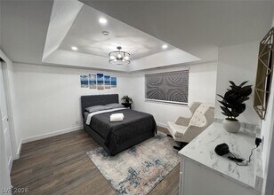 Building Photo - 712 Glen Abbey Cir