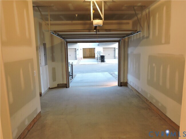 Foto del edificio - 3623 Notch Trail Ln