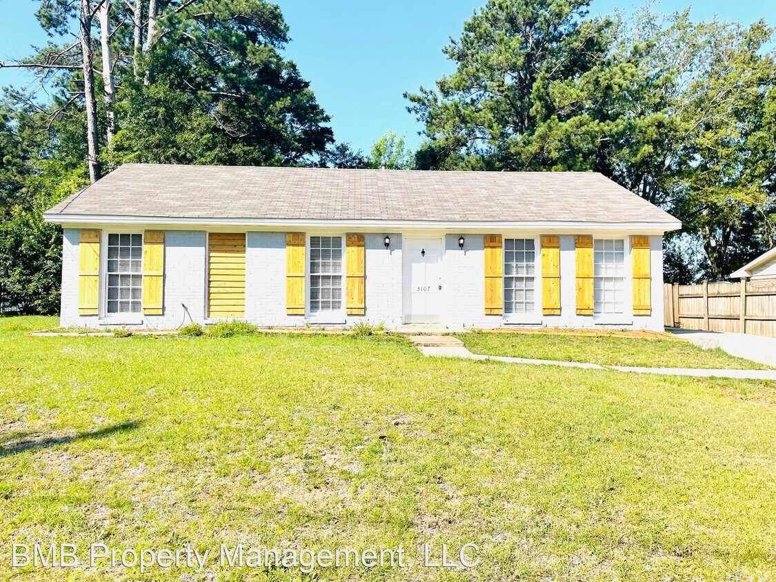 Primary Photo - 3 br, 1 bath House - 3107 Durham Drive