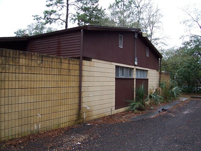 Primary Photo - 3524 NW 21st St