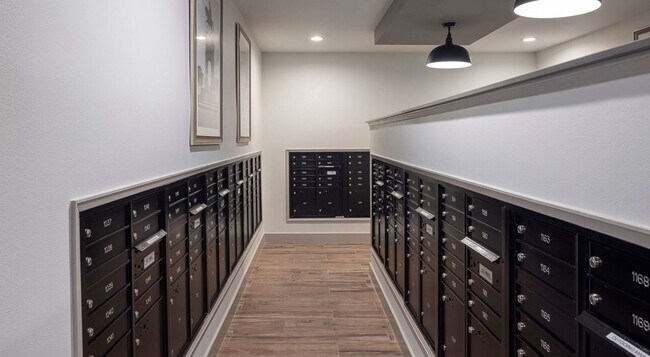 Foto del edificio - 1505 Oliver St