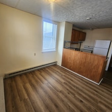 Building Photo - 118 W Allegheny St