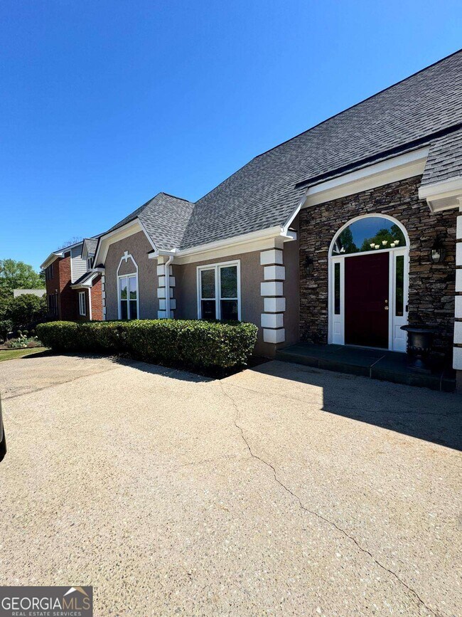 Foto del edificio - 1230 St Ives Ct
