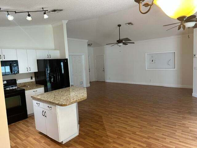 Foto del edificio - 1042 NW 6th Ave