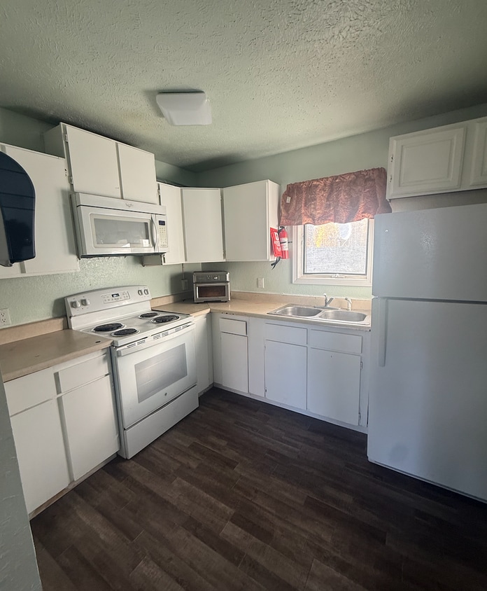 Foto principal - 2126 Rickert St