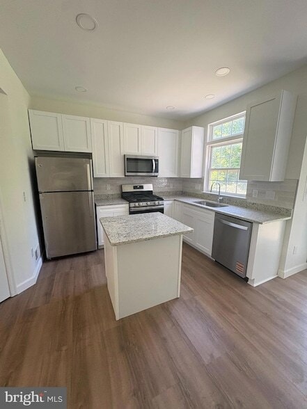 Photo - 20937 Colecroft Square Townhome