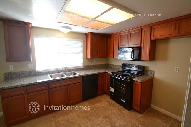 Foto del edificio - 3419 Barmouth Dr