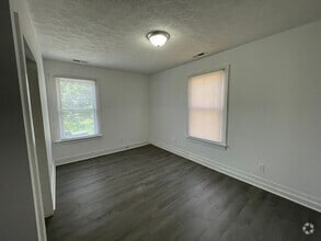 Building Photo - 804 Wise St