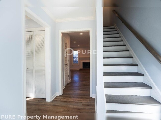 Photo - Price Drop Alert!   Rental Specials Available! Beautiful 3BR/2.5BA Townhome in Marietta is Availa...