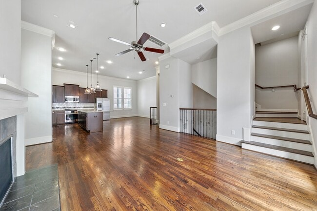 Building Photo - 2719 Cohn St