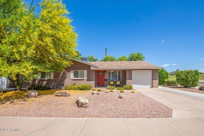Building Photo - 7754 E Catalina Drive