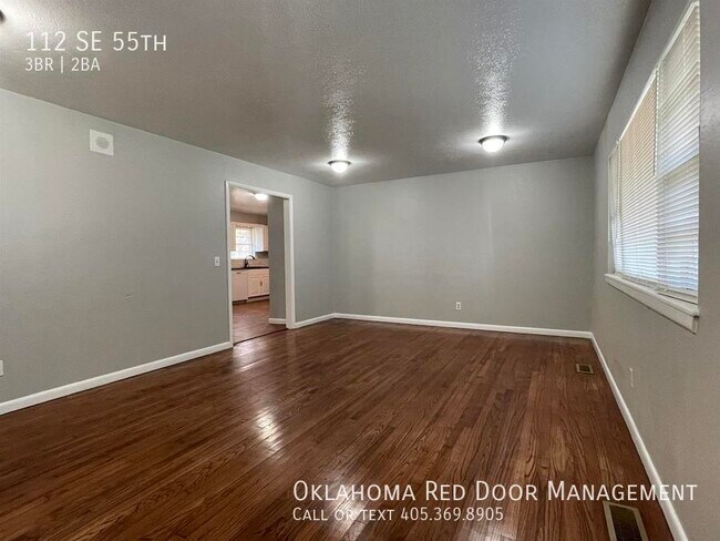 Building Photo - 112 SE 55th St