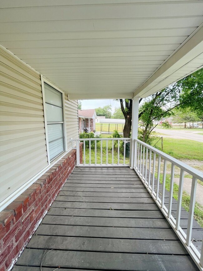 Foto del edificio - Beautiful 2 bedroom in Collinsville
