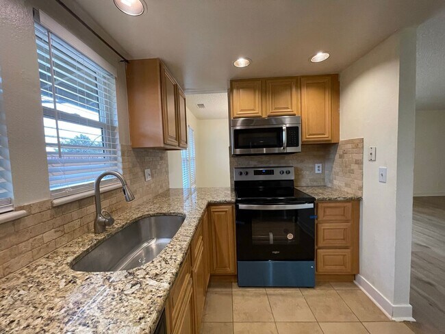 Foto del edificio - 5918 S Willow Way