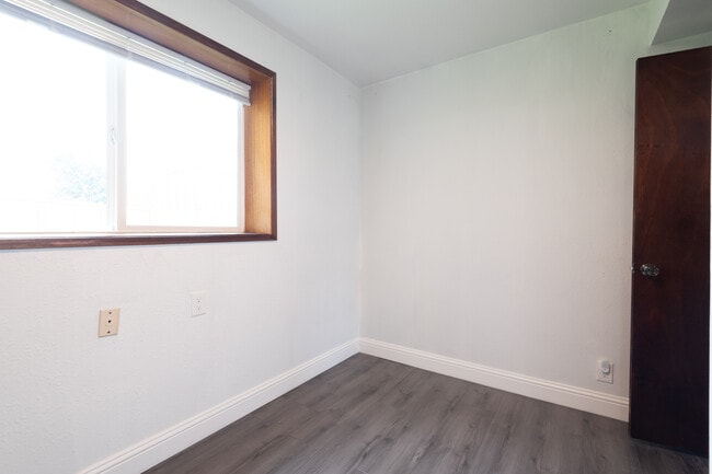 Building Photo - 12638 SE 210th Ct