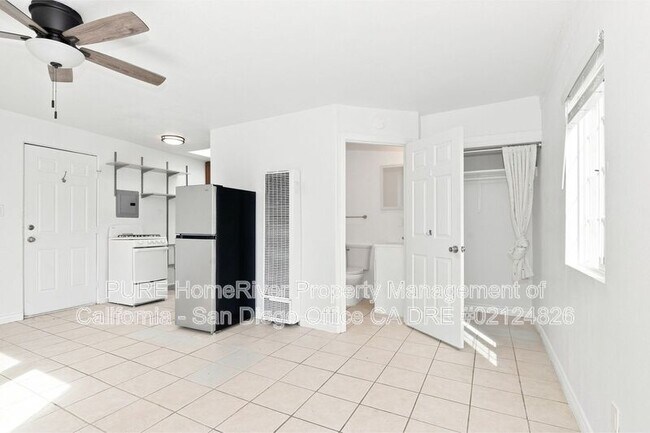 Building Photo - 636 Neptune Way