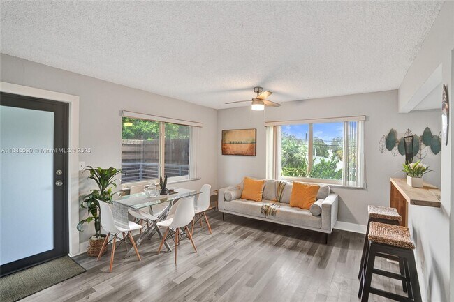 Foto del edificio - 335 SW 20th St