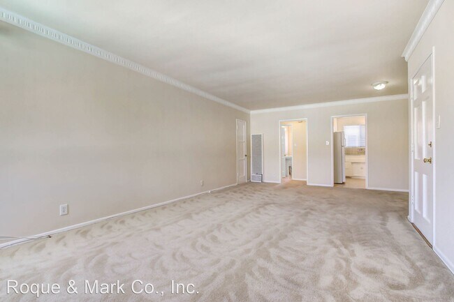 Foto del edificio - 1 br, 1 bath Apartment - 3144-3152 So. Bar...