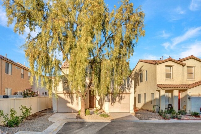 Foto del edificio - WONDERFUL 3 BEDROOM HOME AT END OF CUL-DE-...