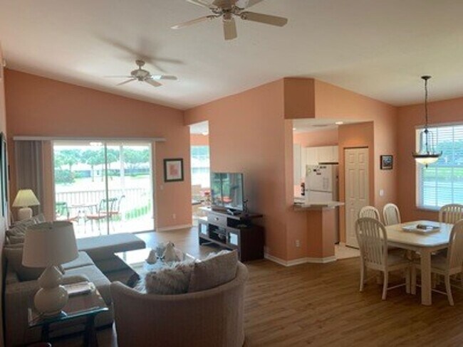 Foto del edificio - 2021 Crestview Way #113-Amber