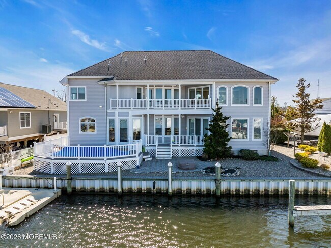 Foto del edificio - 3110 Windsor Ave