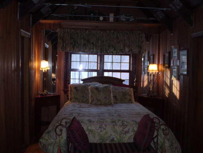 Foto del edificio - 7300 Sargent Rd